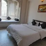 Madpackers Udaipur