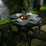 Meraki Villa : Luxury Villa With Private Pool