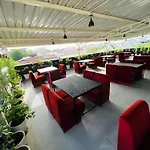 Hotel Nikanshvee