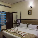 Labh Garh Palace
