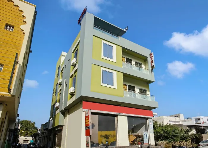 Hotel O Sanwariya Residency