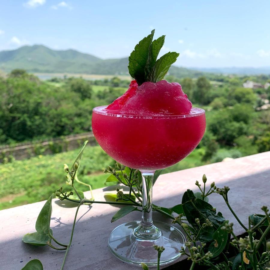 Casa Blanca Lakecity Hotel Udaipur
