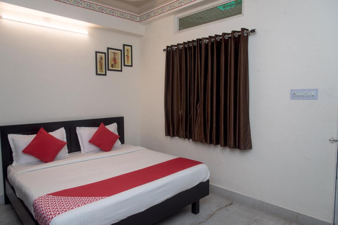 Flagship 14838 Shree Jee Hotel 3*