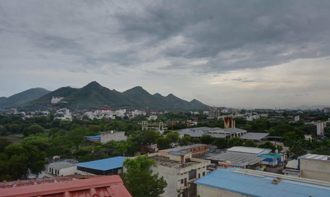 Hotel Treebo Trend Mangal Residency Udaipur