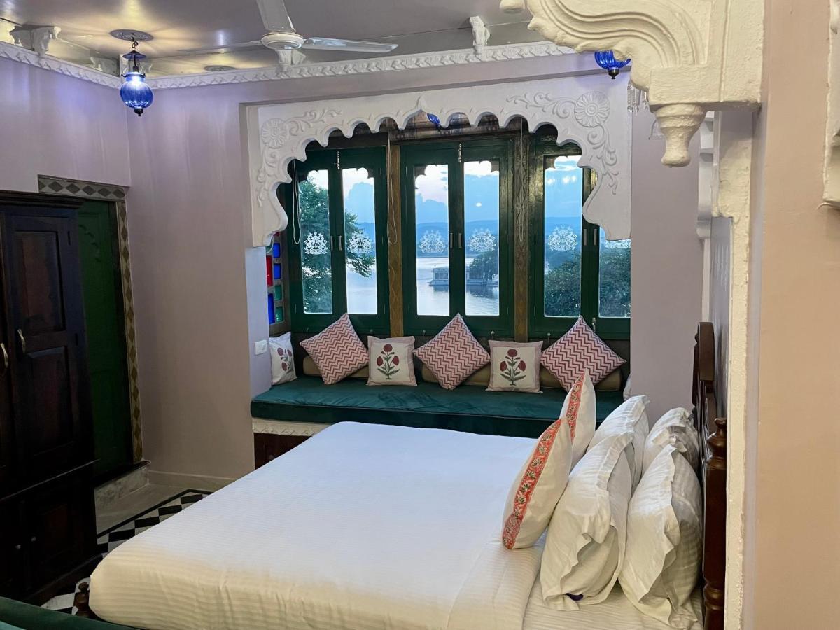 Shahpura Oladar Boutique 4*