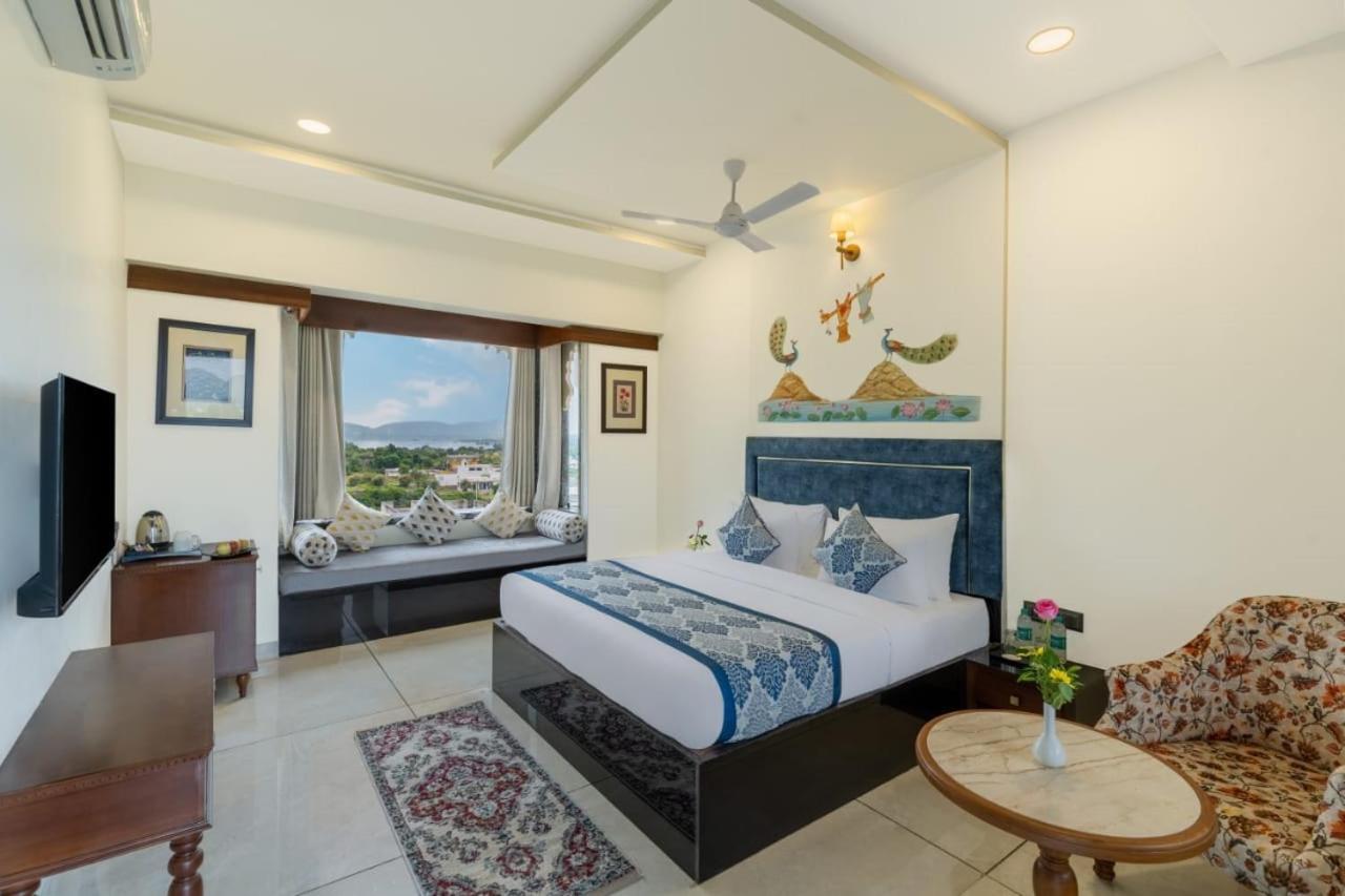 Traavista Aravali Mahal Resort Udaipur