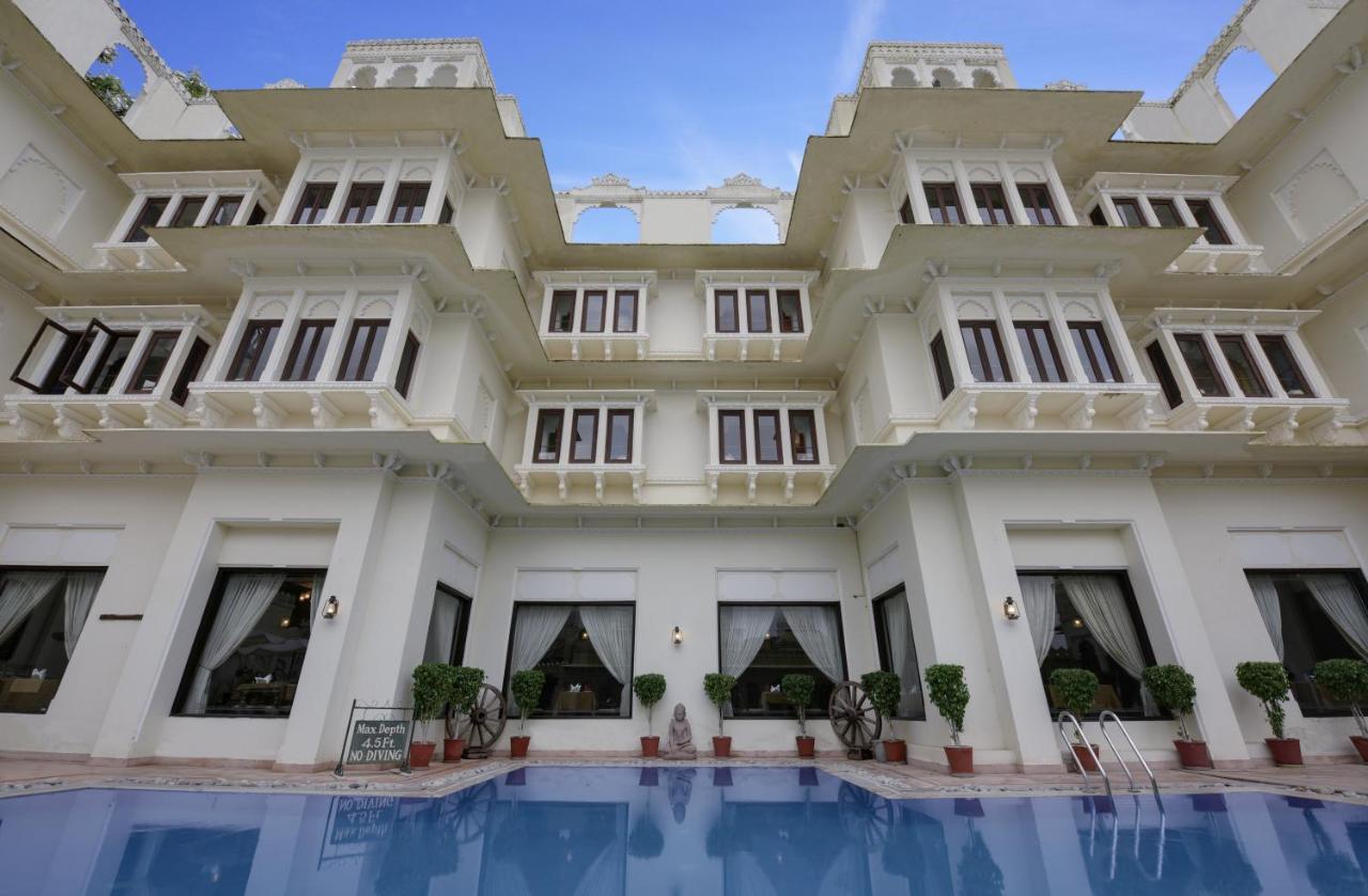 Swaroop - Facing Boutique 4*