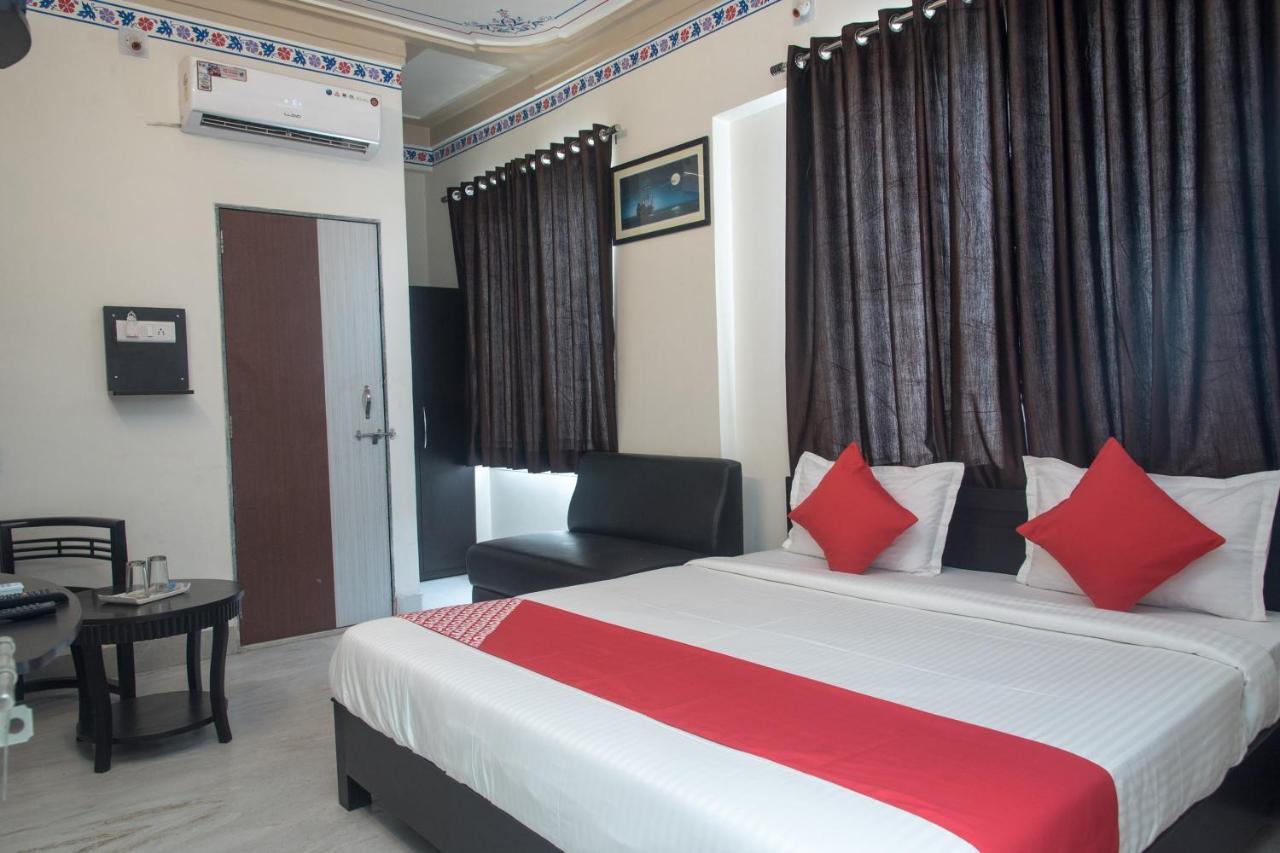Flagship 14838 Shree Jee
