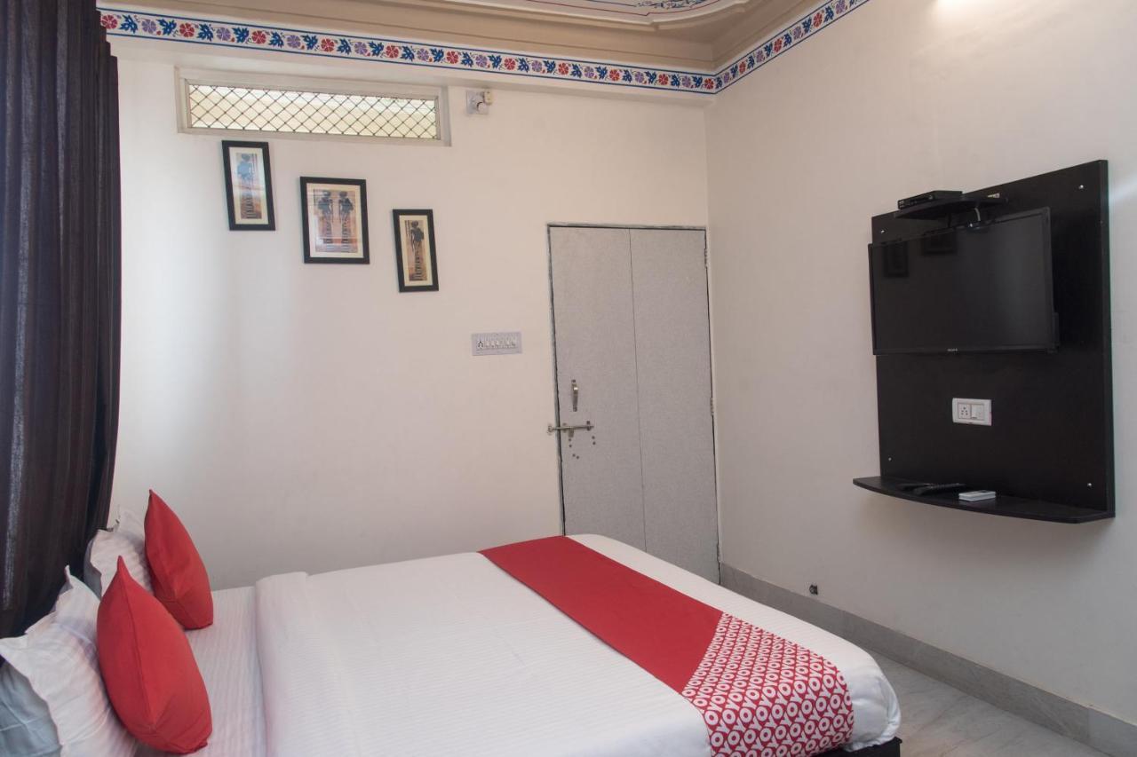 Flagship 14838 Shree Jee Hotel Udaipur