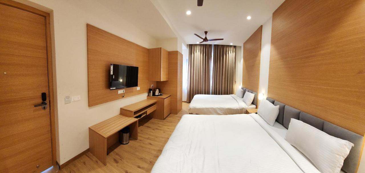 Gorbandh Hotel