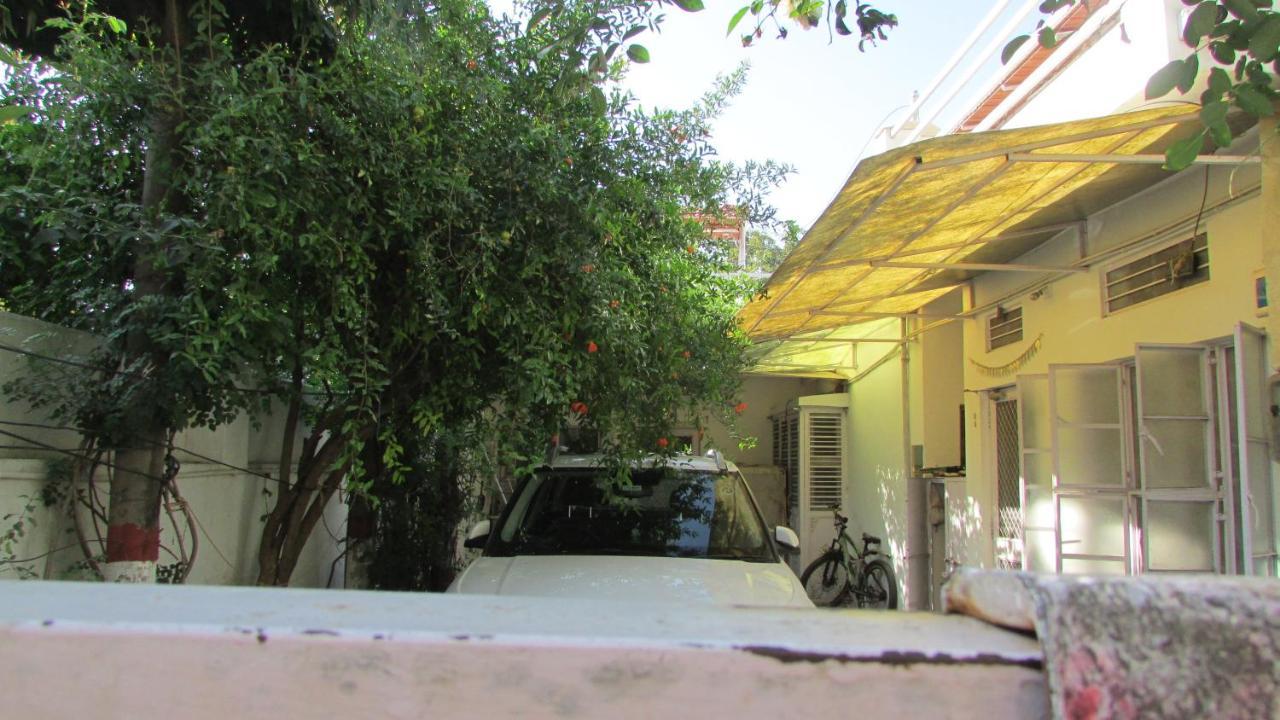 White Corner House, 2/14, Goverdhan Vilas, Housing Board Colony, 313002 * Udaipur