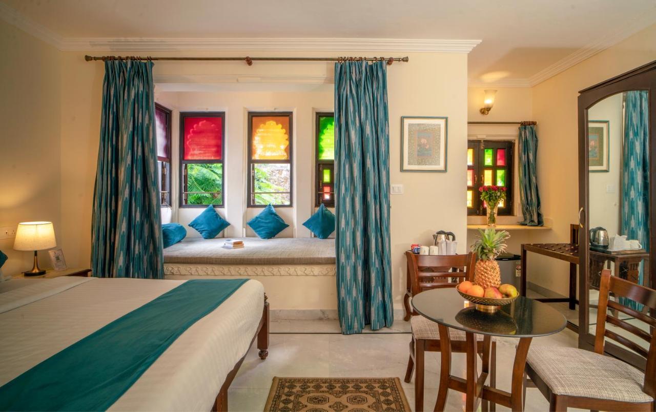 Hotel Swaroop - Facing Boutique