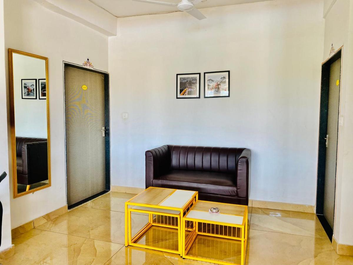 Hotel Jaydurg At Pichola
