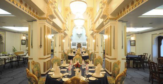 Hotel Taj Fateh Prakash Palace 5*