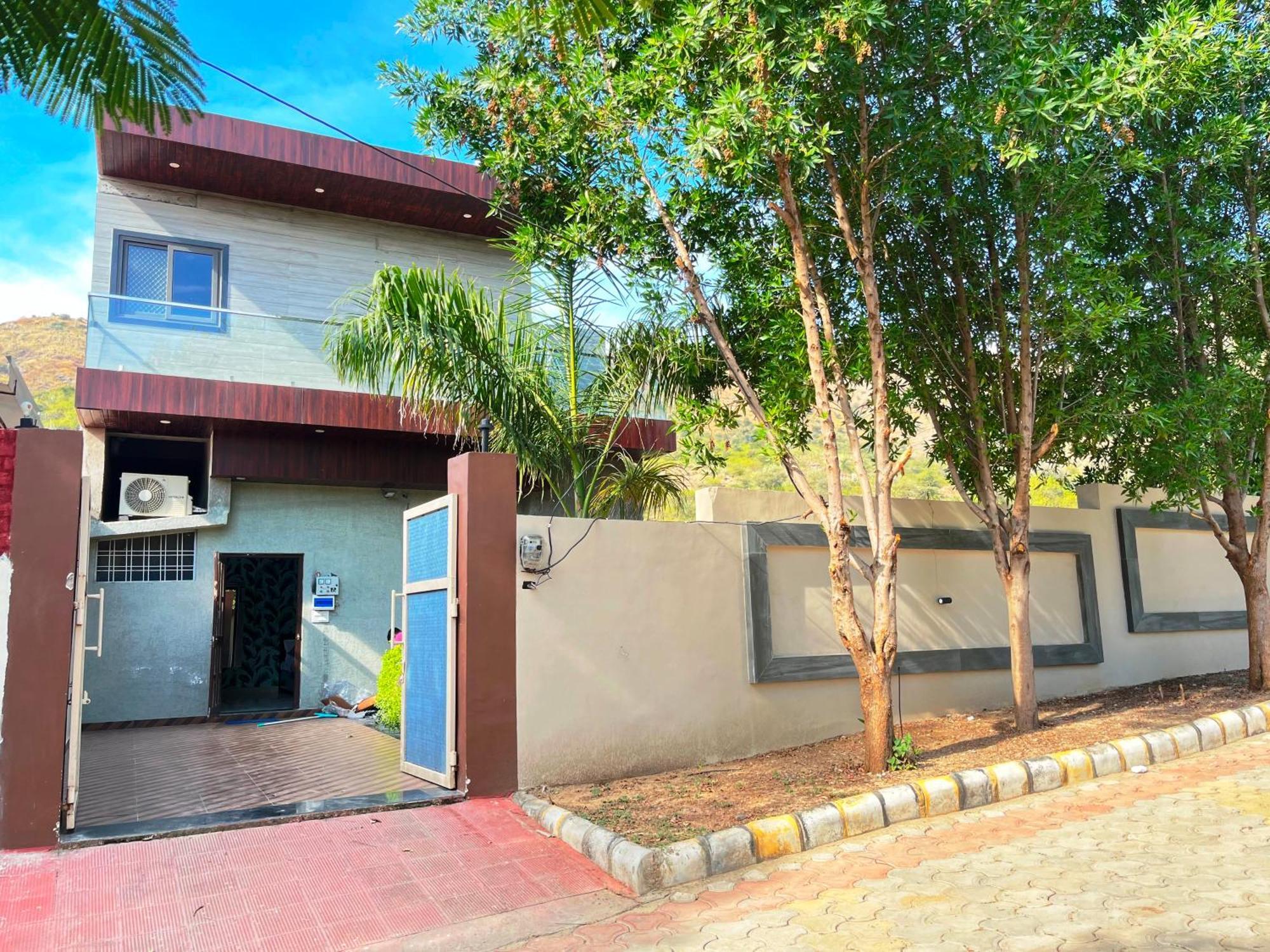 Gobravo 2br. Luxury With Pvt Pool,