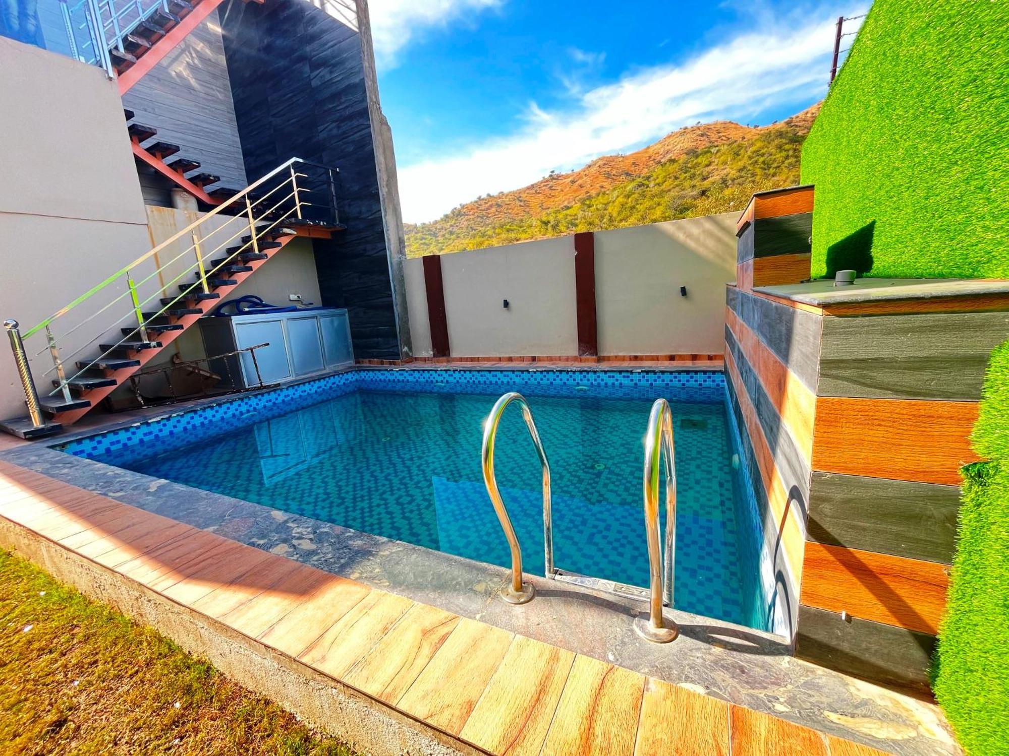 Gobravo 2br. Luxury With Pvt Pool,
