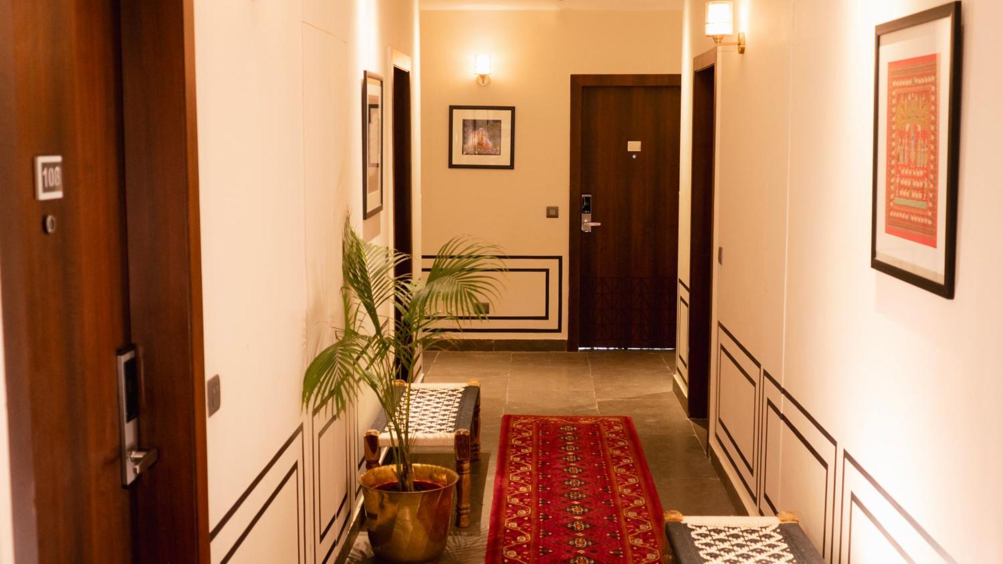Bawa Hotel