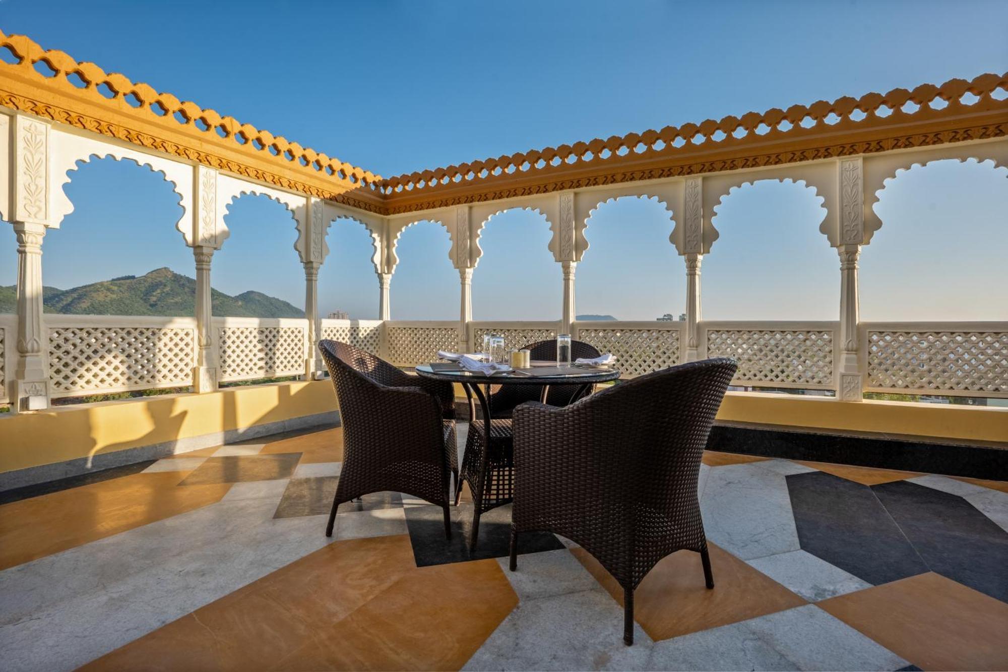 Sterling Balicha Hotel 3*