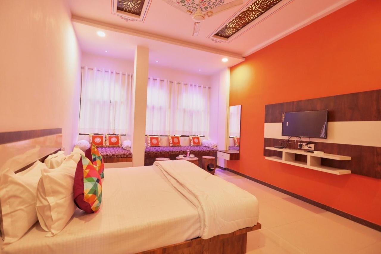 Neev Haweli Guest house *