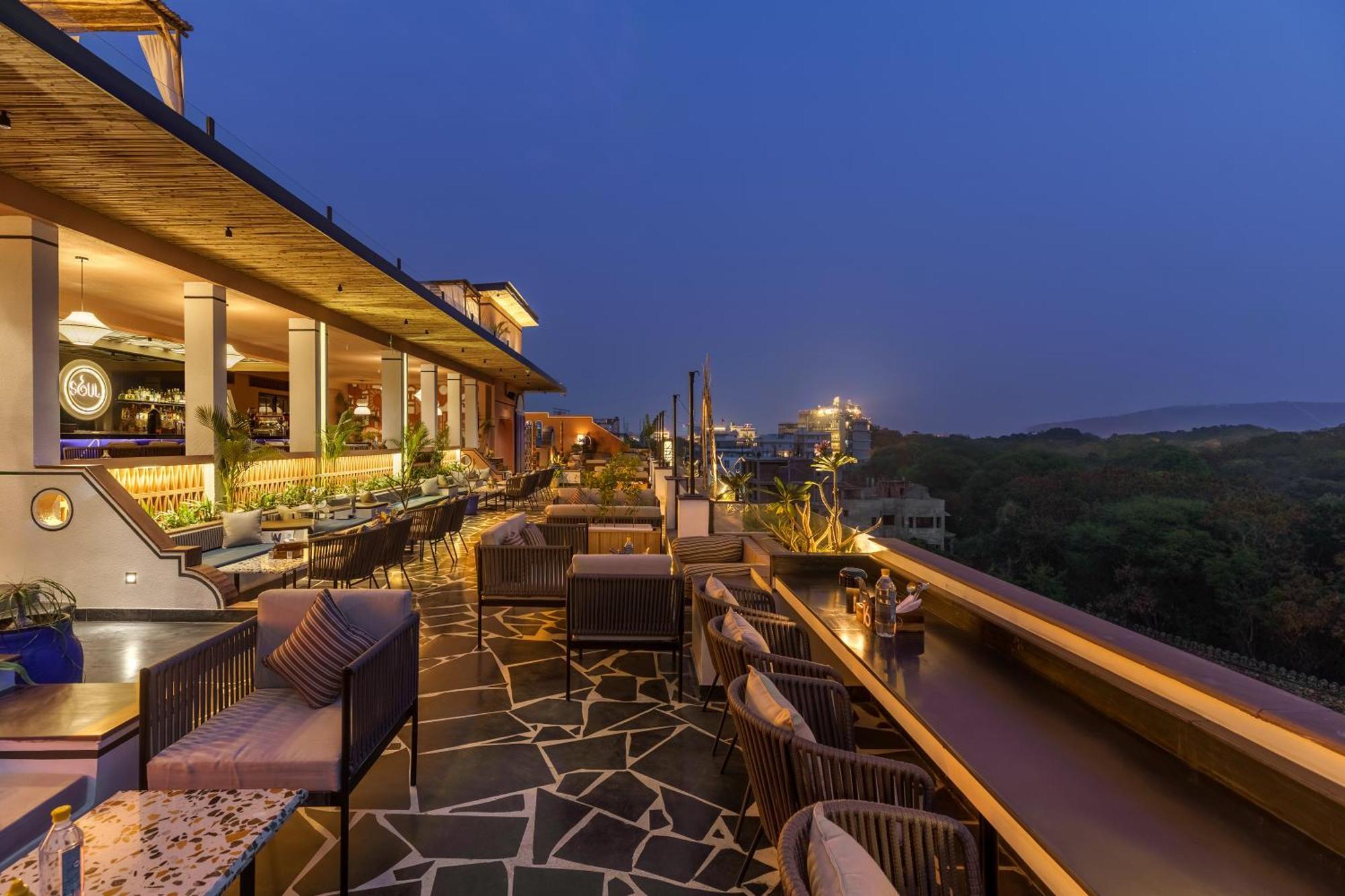 Casa Blanca Lakecity Udaipur