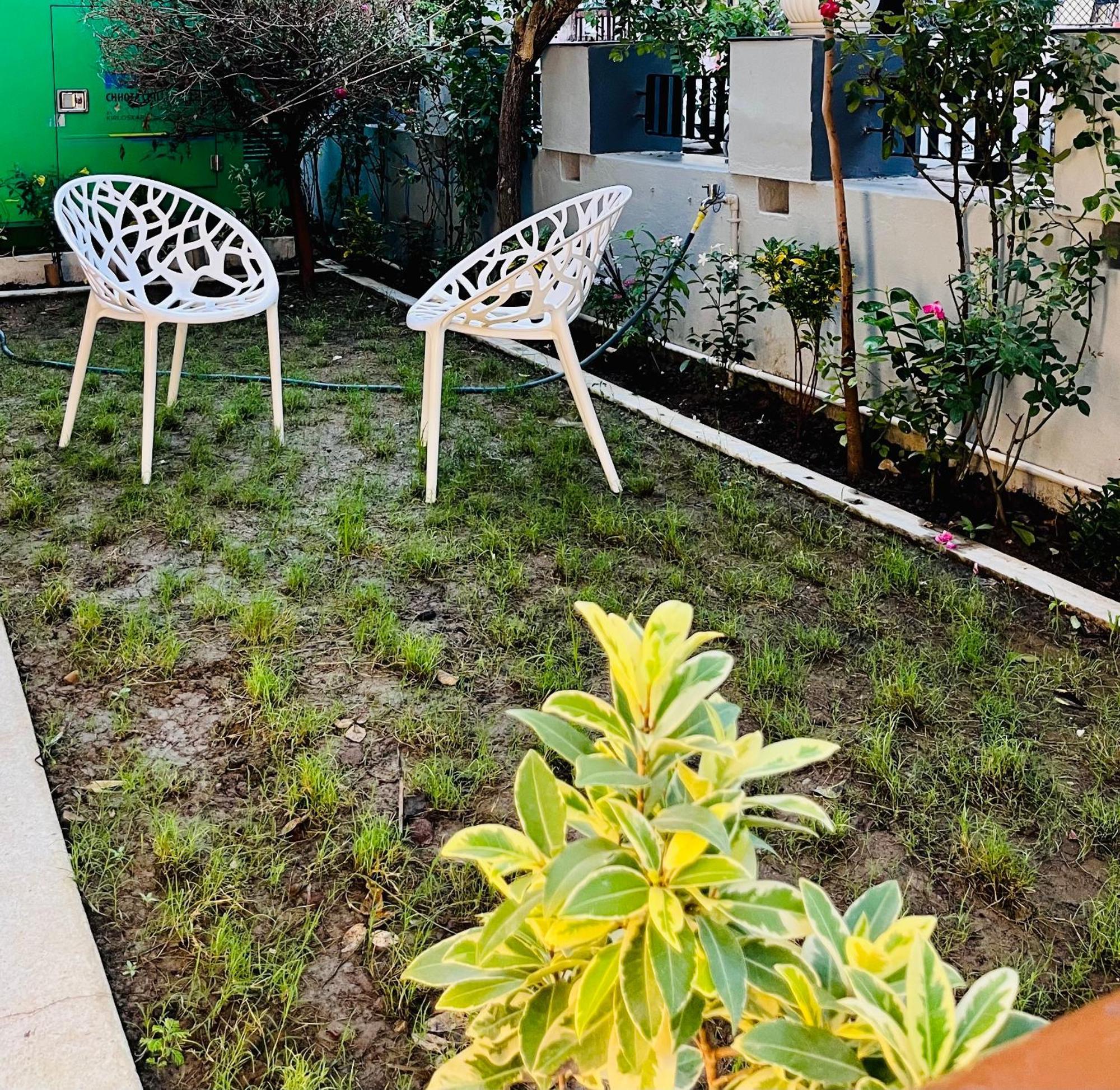 Villa Aha Luxury - 3bhk With Garden & Parking