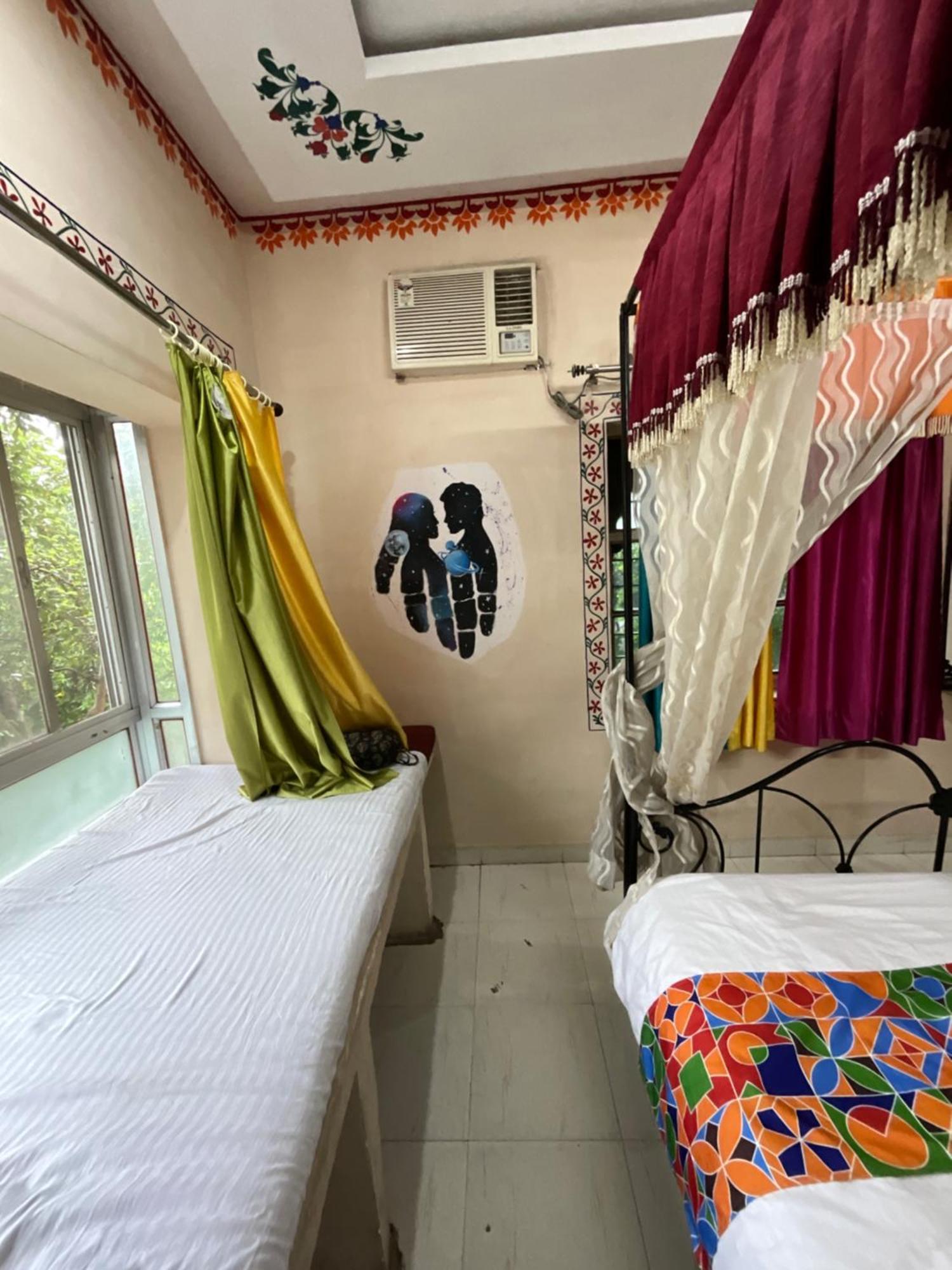Hanuman Ghat On Pichola Hotel Udaipur
