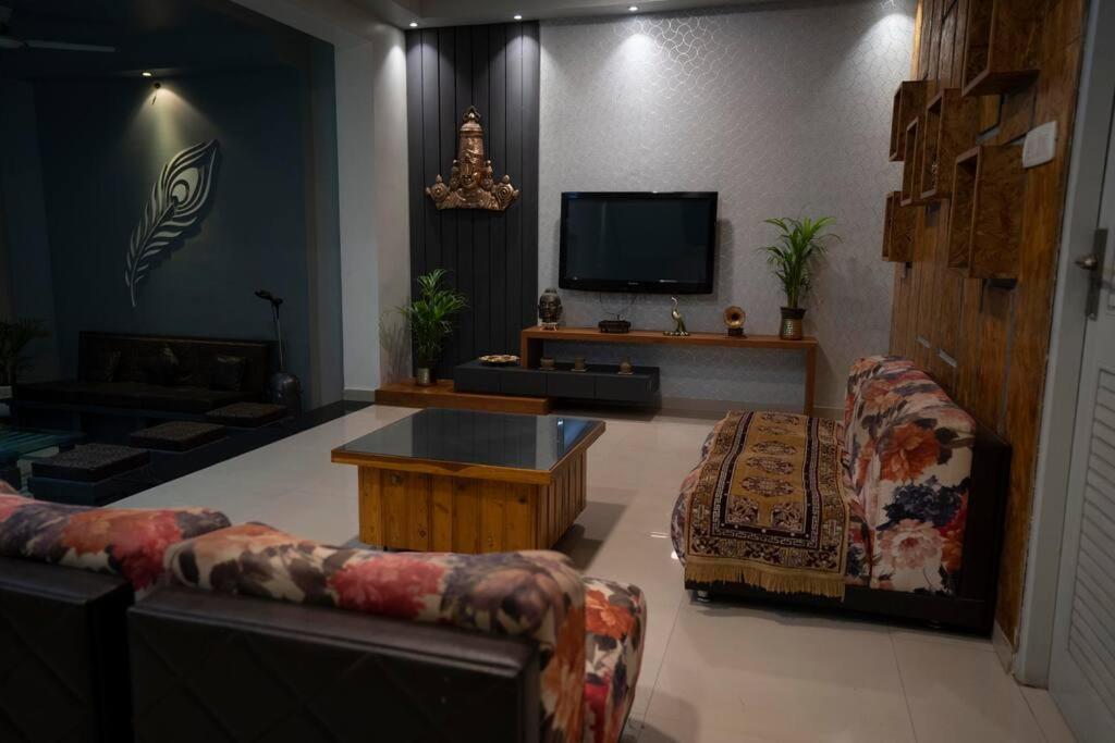 Atharvashlok Holiday home *