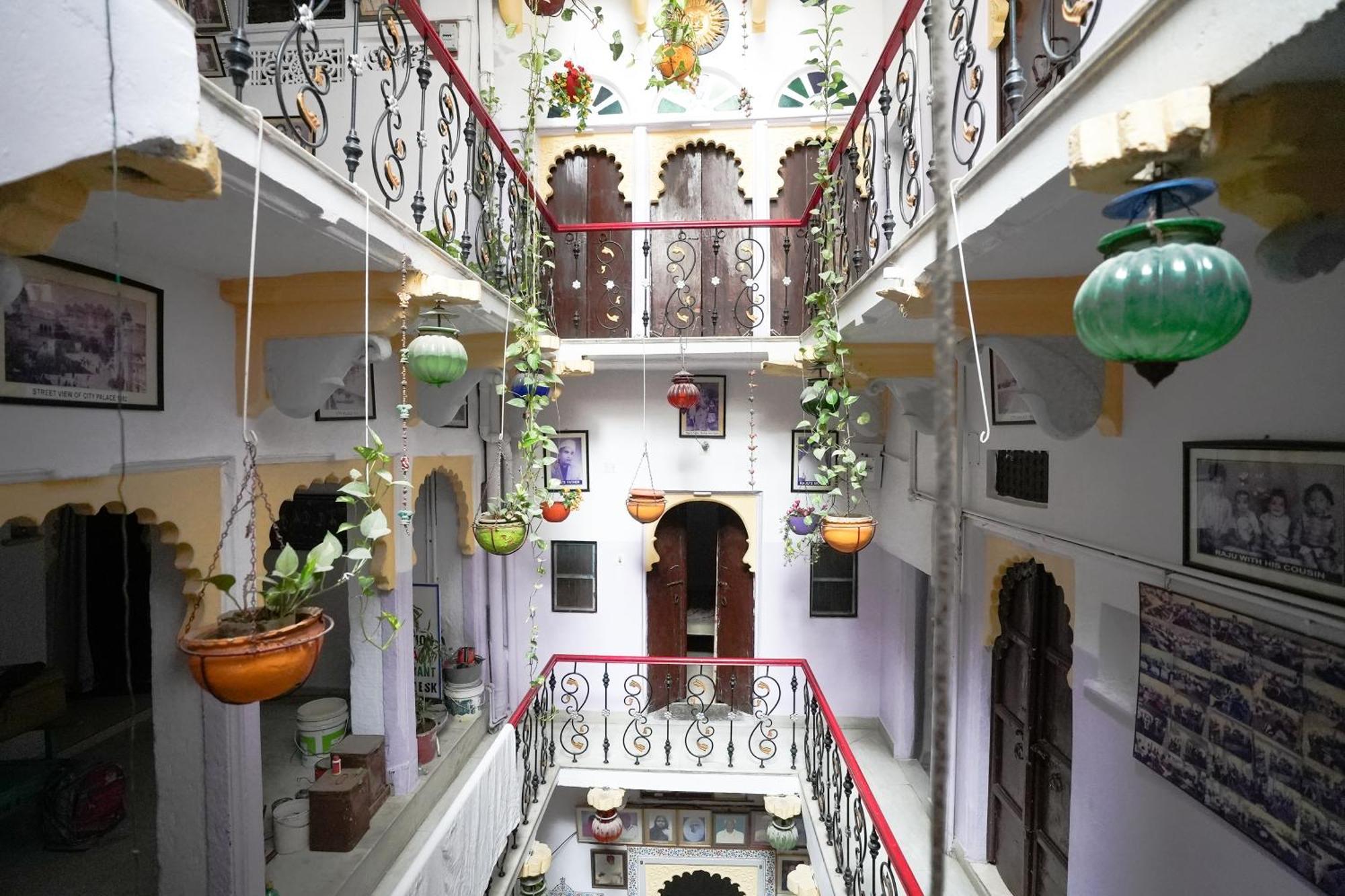 Nukkad Near Palace Guest house