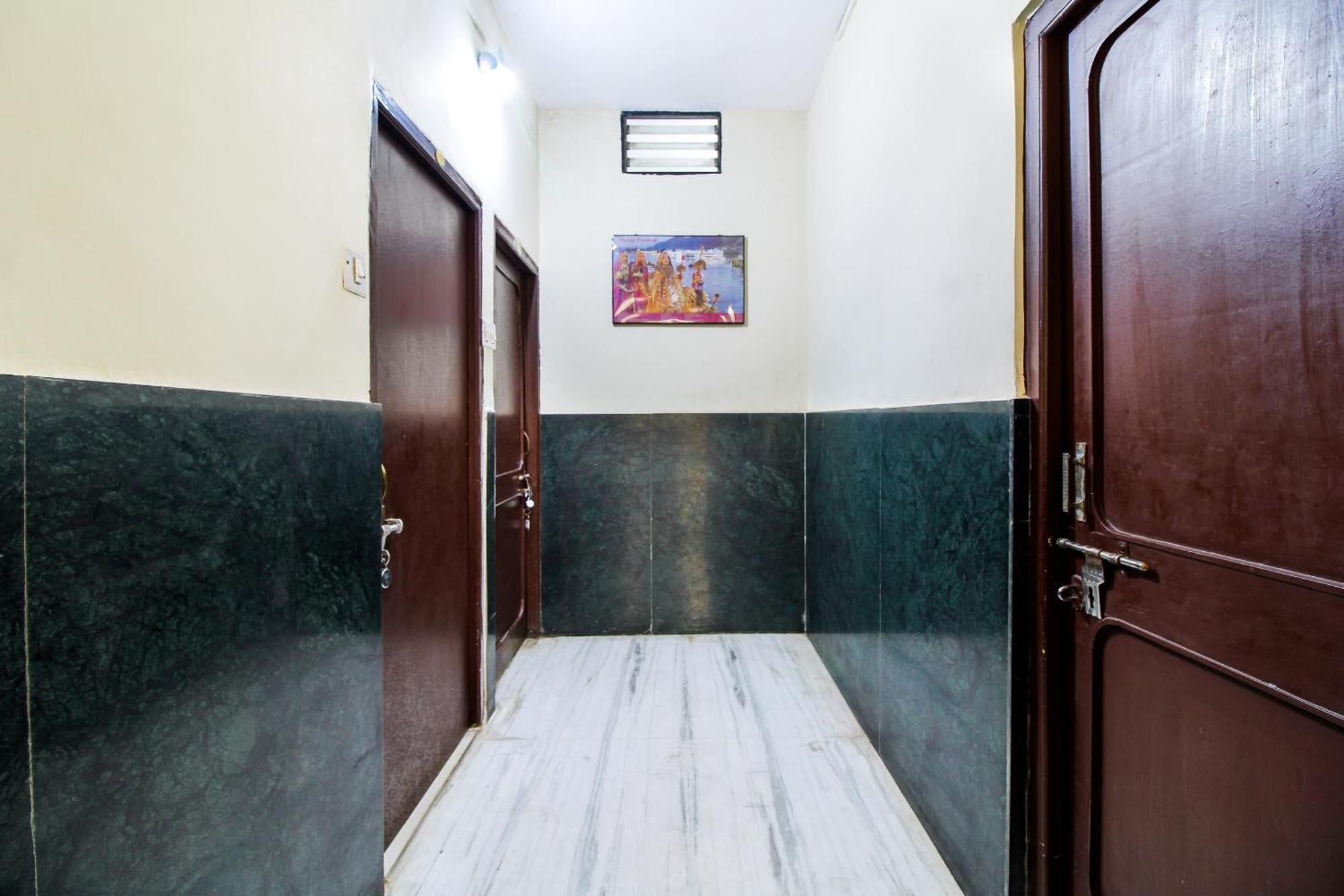 O Anupam Udaipur