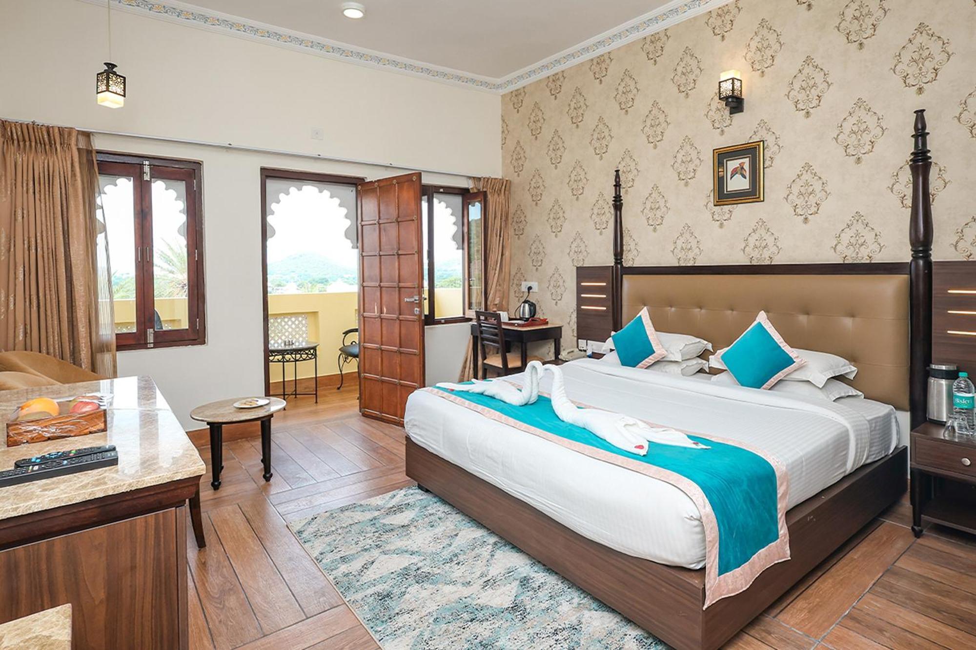Labh Garh Palace &