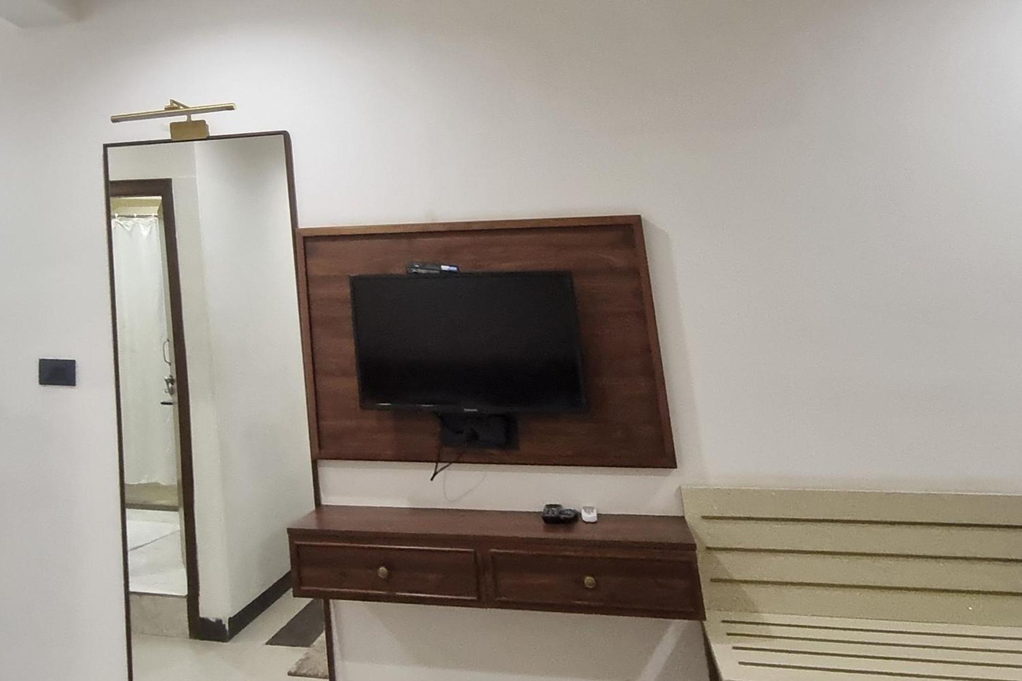 Labh Garh Palace & Hotel 5*