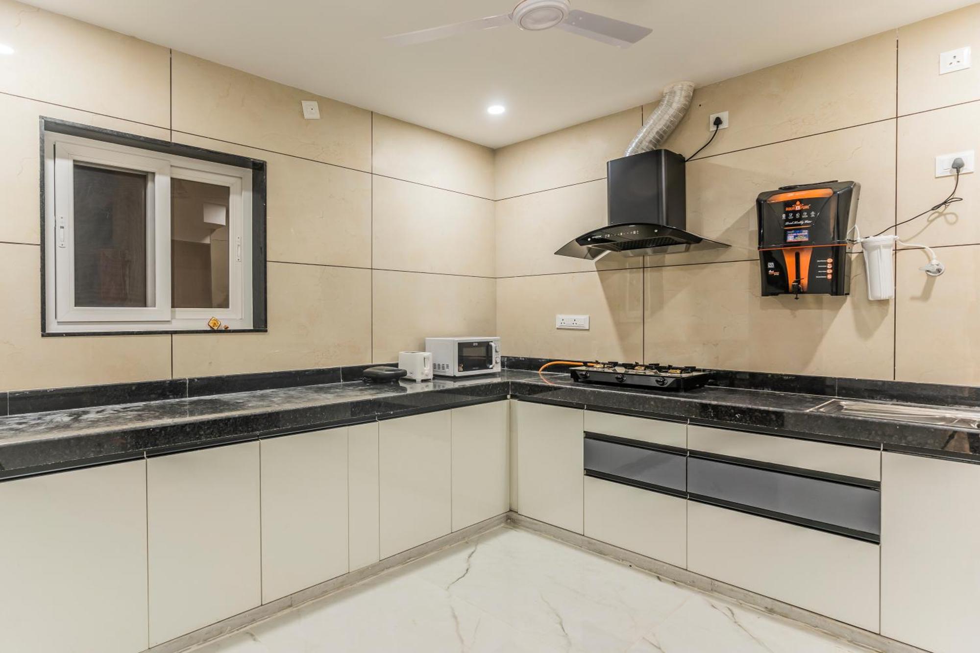 Mewar Abode With Breakfast And Parking