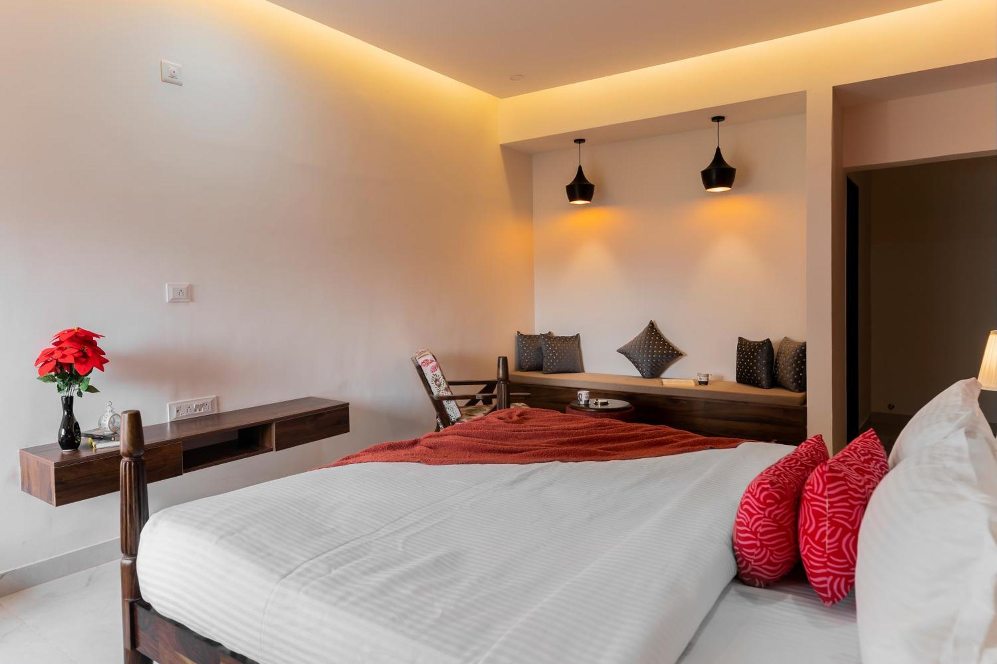 Apartment Mewar Abode With Breakfast And Parking