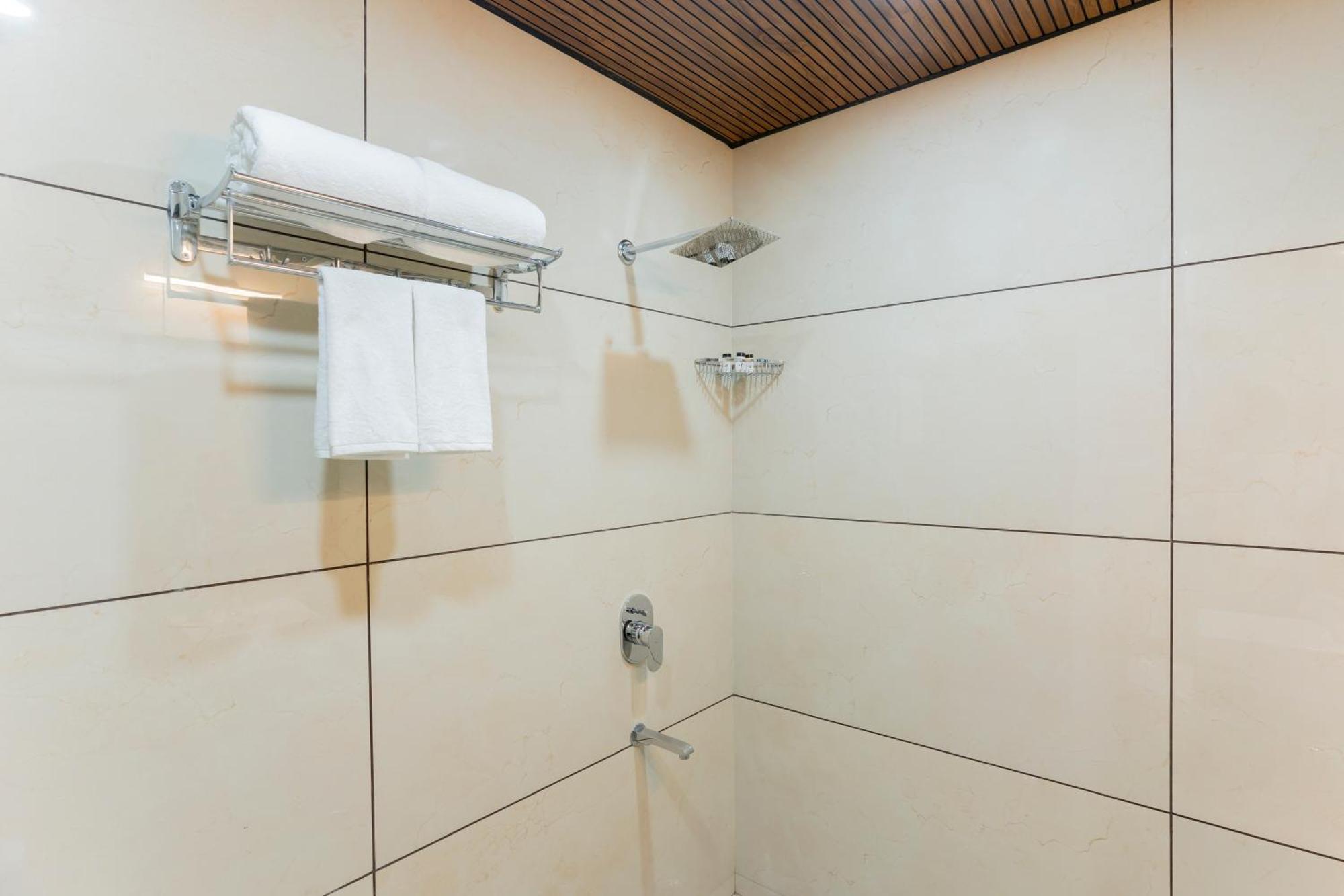 Apartment Mewar Abode With Breakfast And Parking Udaipur