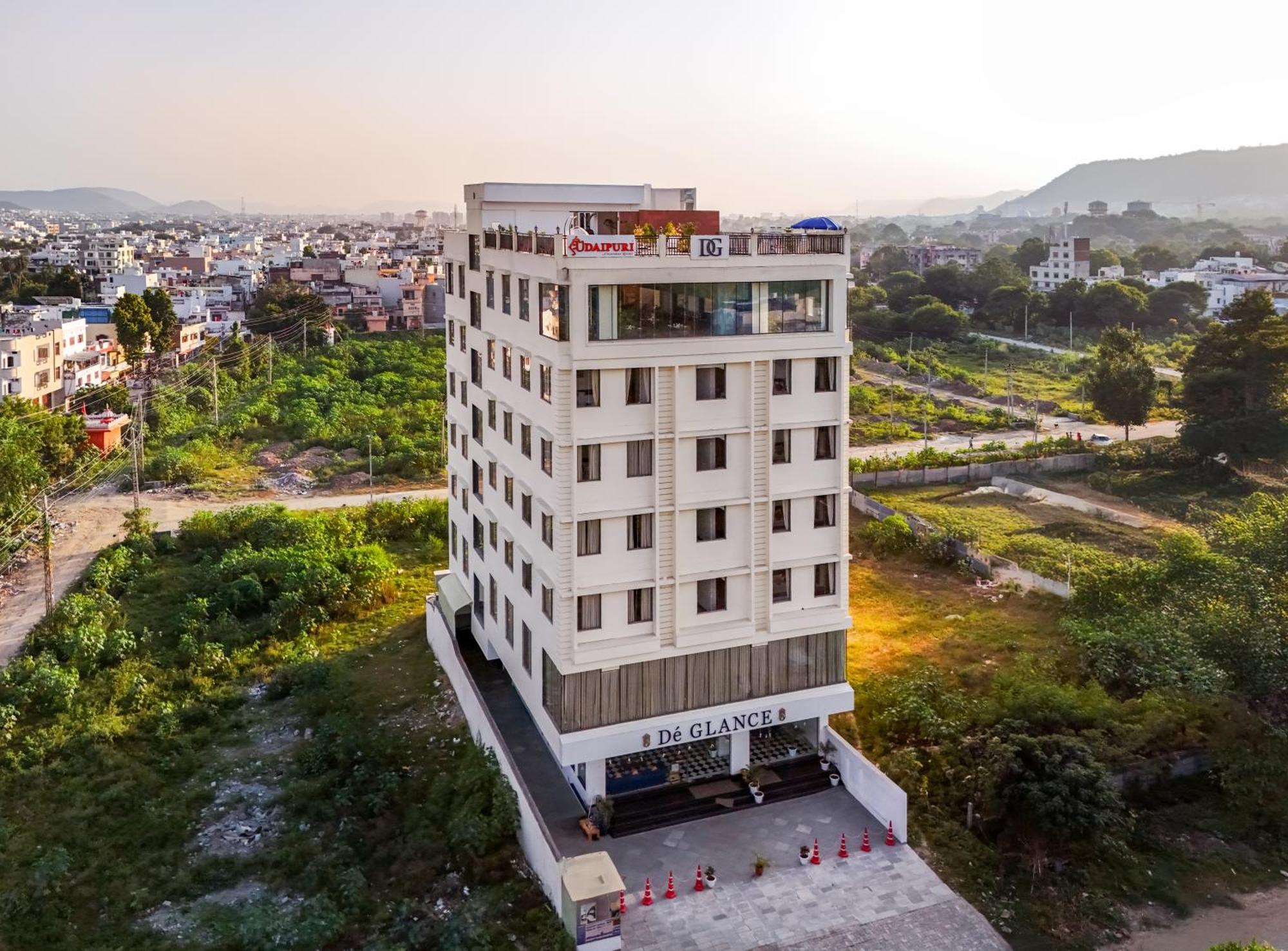 De Glance - A Corporate Near To Railway Station 4*