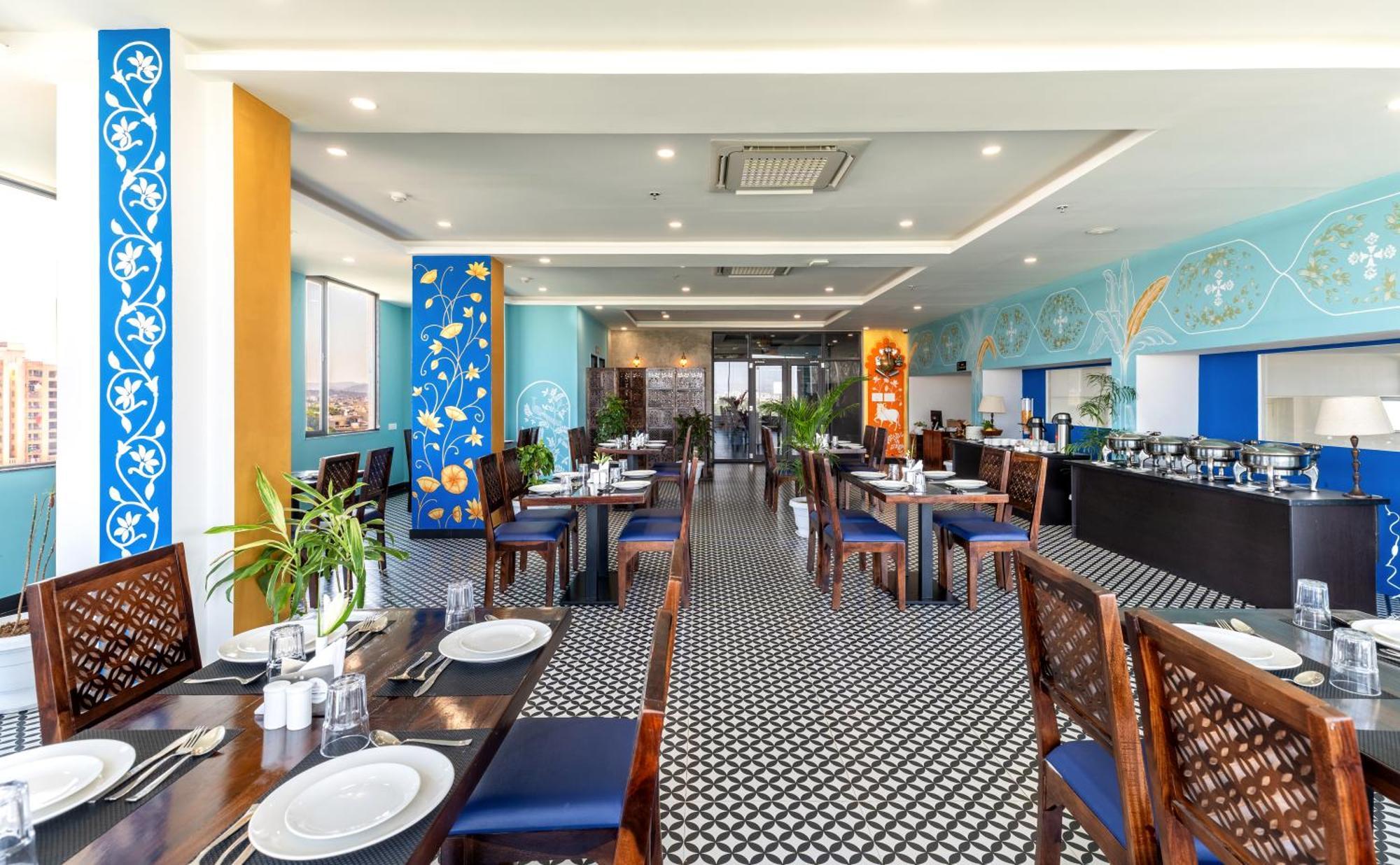 Hotel De Glance - A Corporate Near To Railway Station 4*
