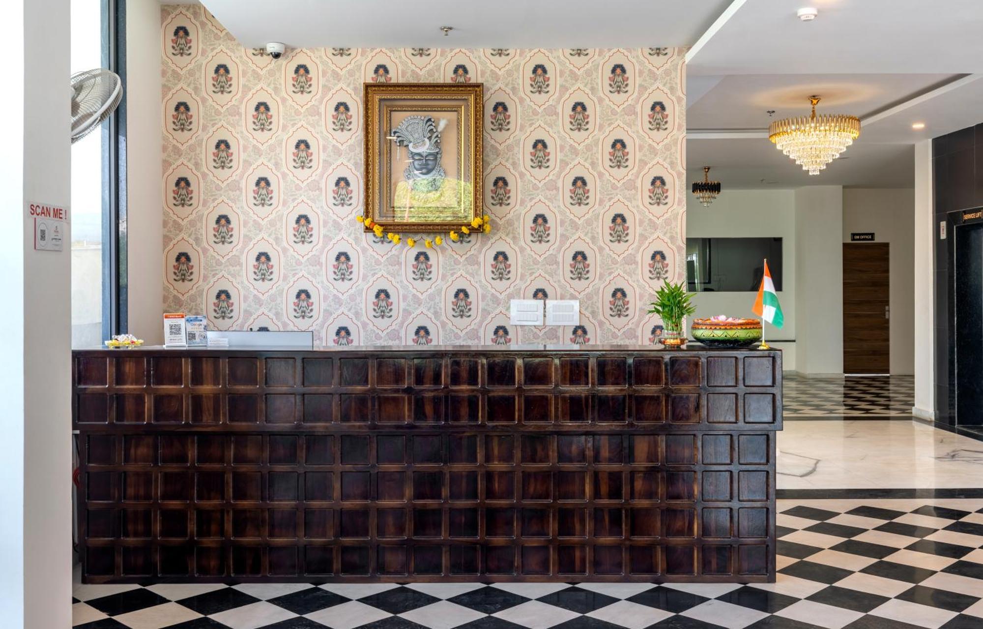 Hotel De Glance - A Corporate Near To Railway Station 4*