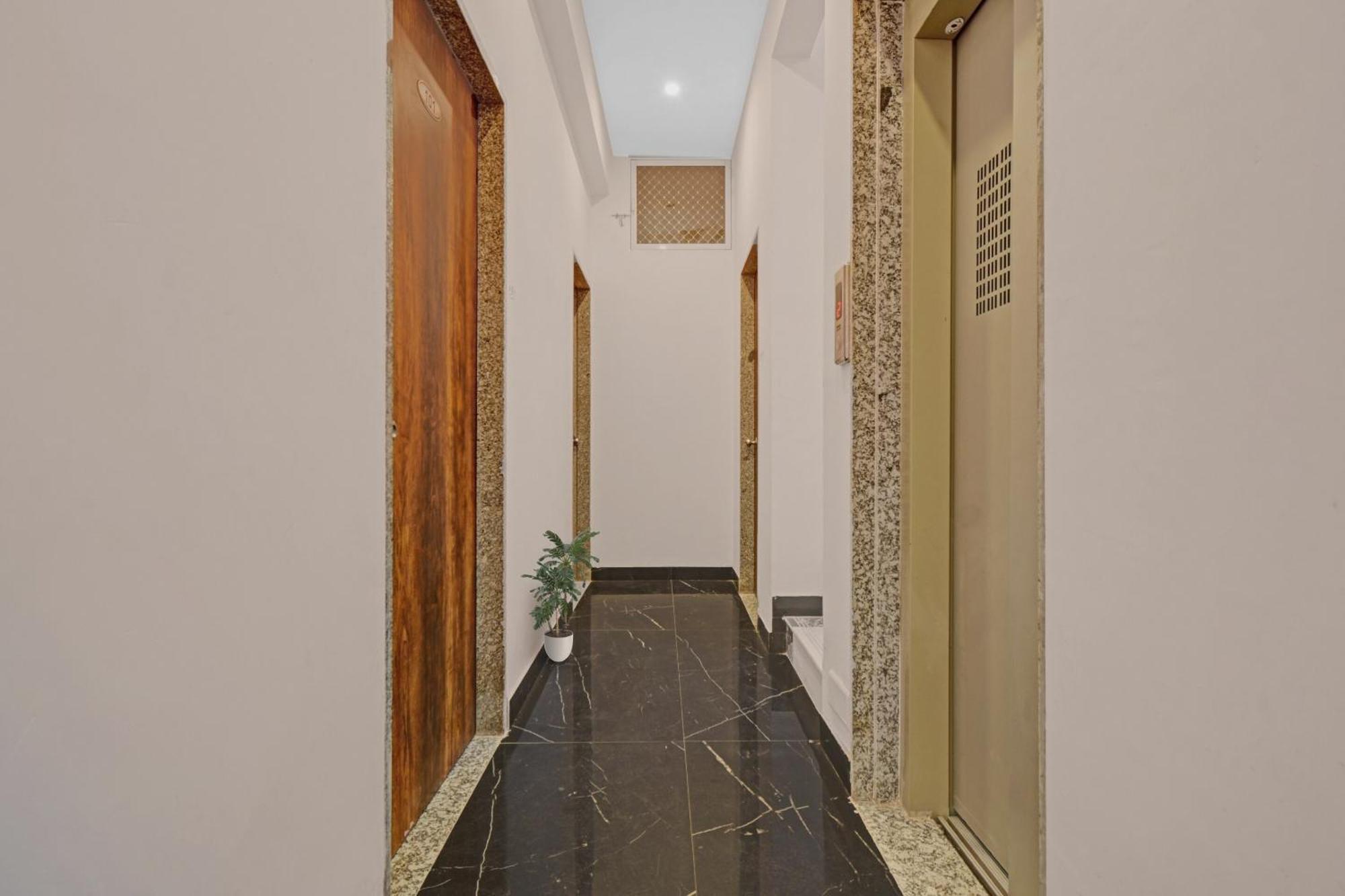 O Raj Palace Hotel 3*