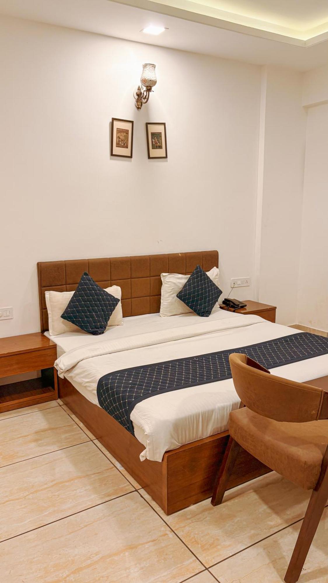 Hotel Nikanshvee Udaipur