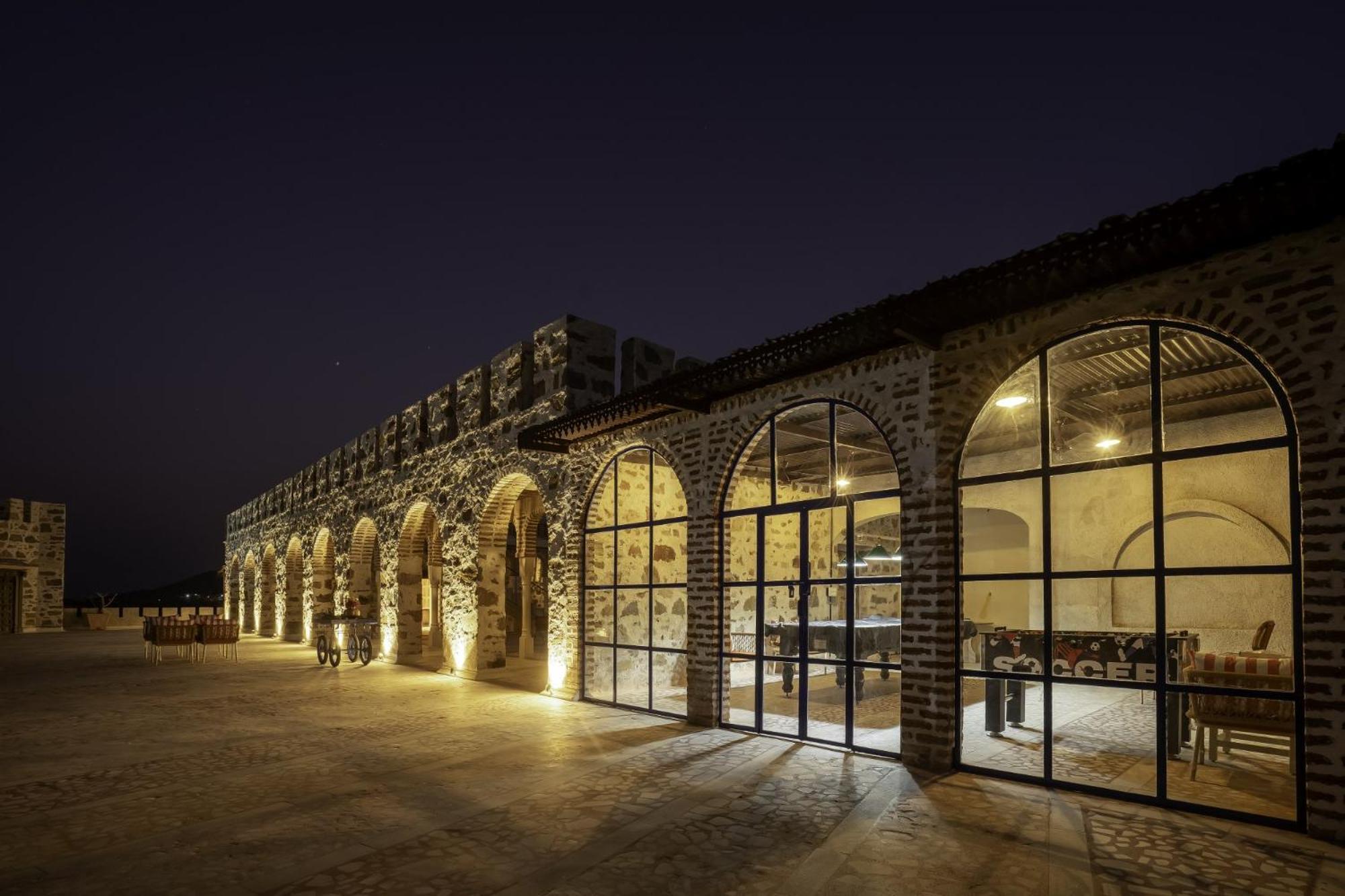 Maya Luxury The Quila
