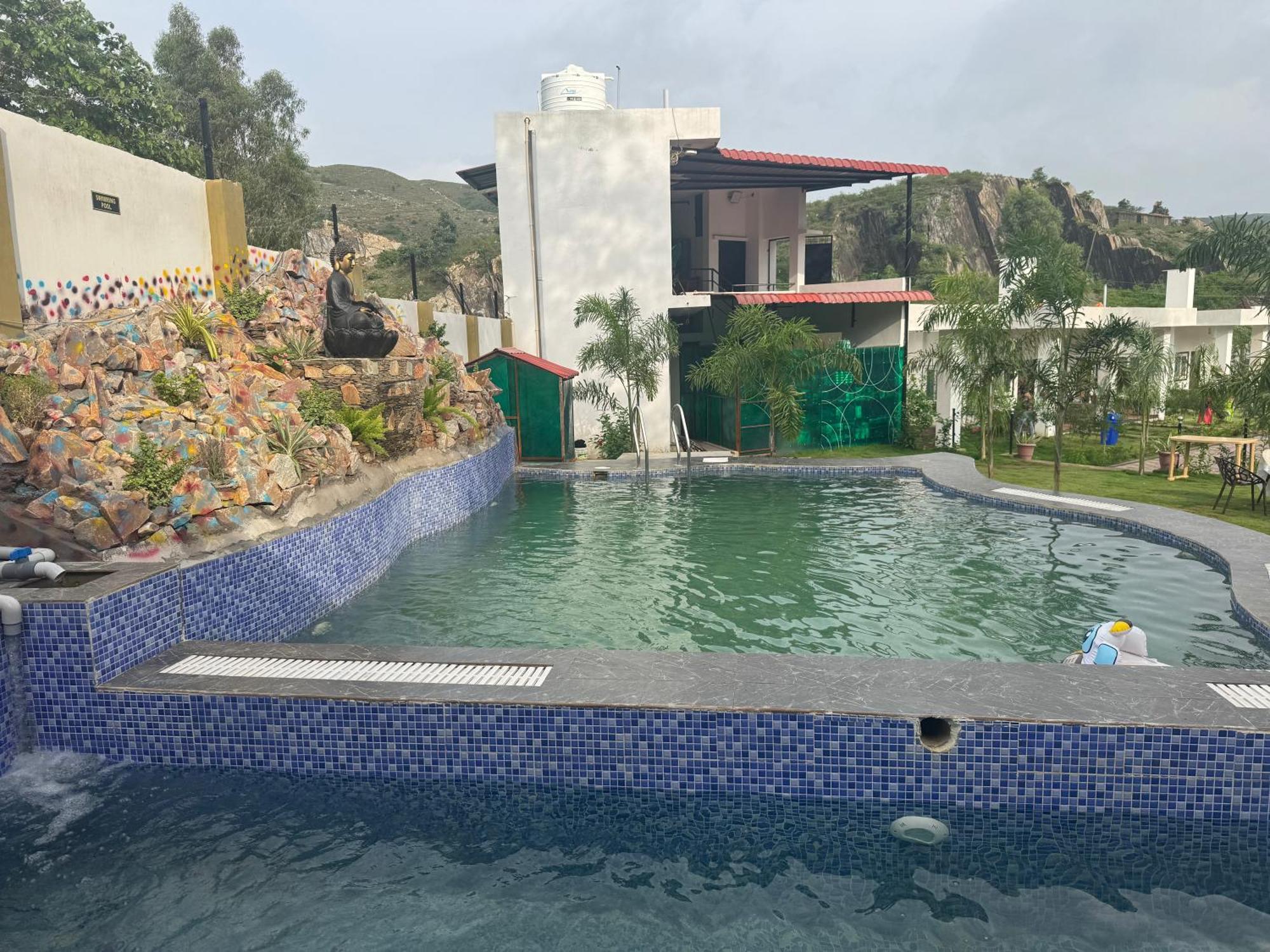 Mahua Monks Hotel