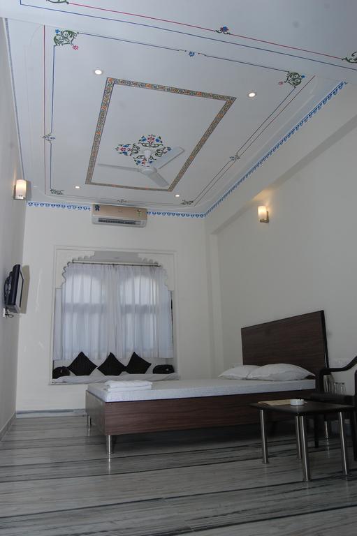 Madpackers Hotel