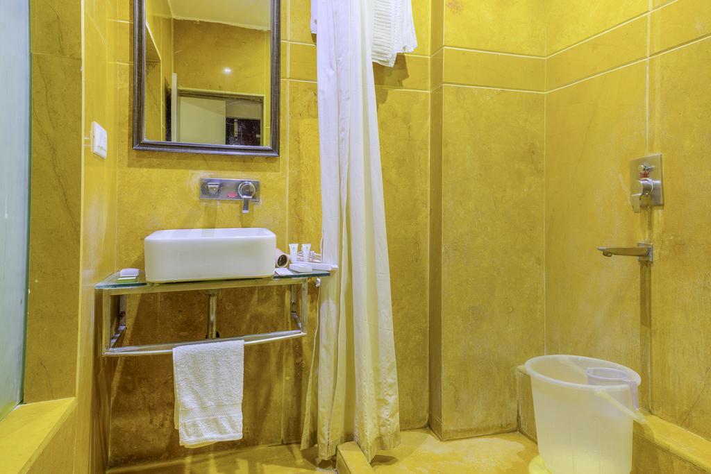 Vatika Hotel