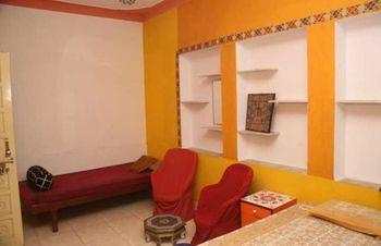 Hanuman Ghat On Pichola Hotel Udaipur