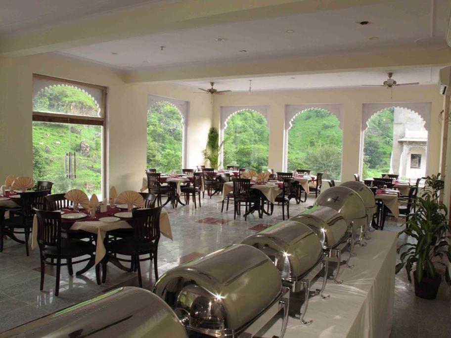 Aaram Baagh By Pachar Group Hotel 4*