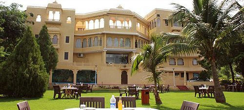 Labh Garh Palace Resort 3*