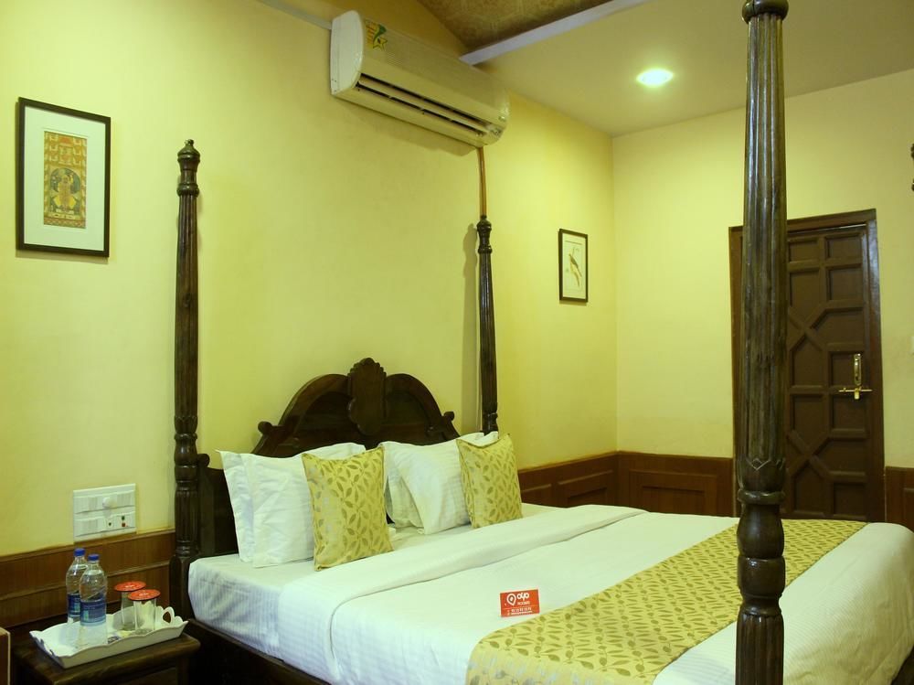 Oyo Flagship 2421 Hotel The Ishani Hotel
