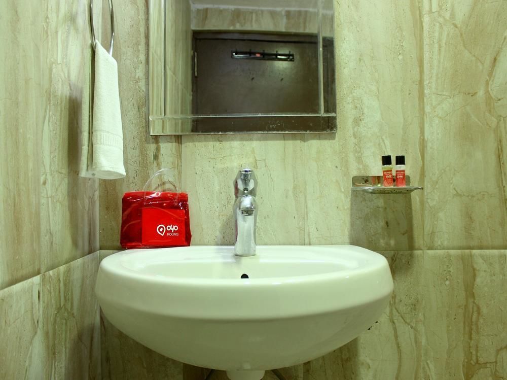 Oyo Flagship 2421 Hotel The Ishani Udaipur