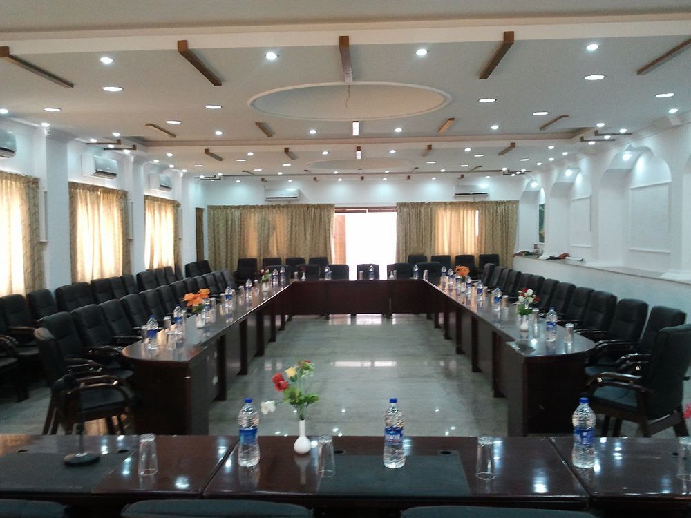 Labh Garh Palace Resort