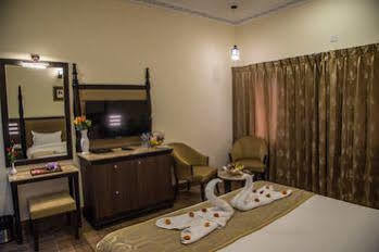 Labh Garh Palace Resort